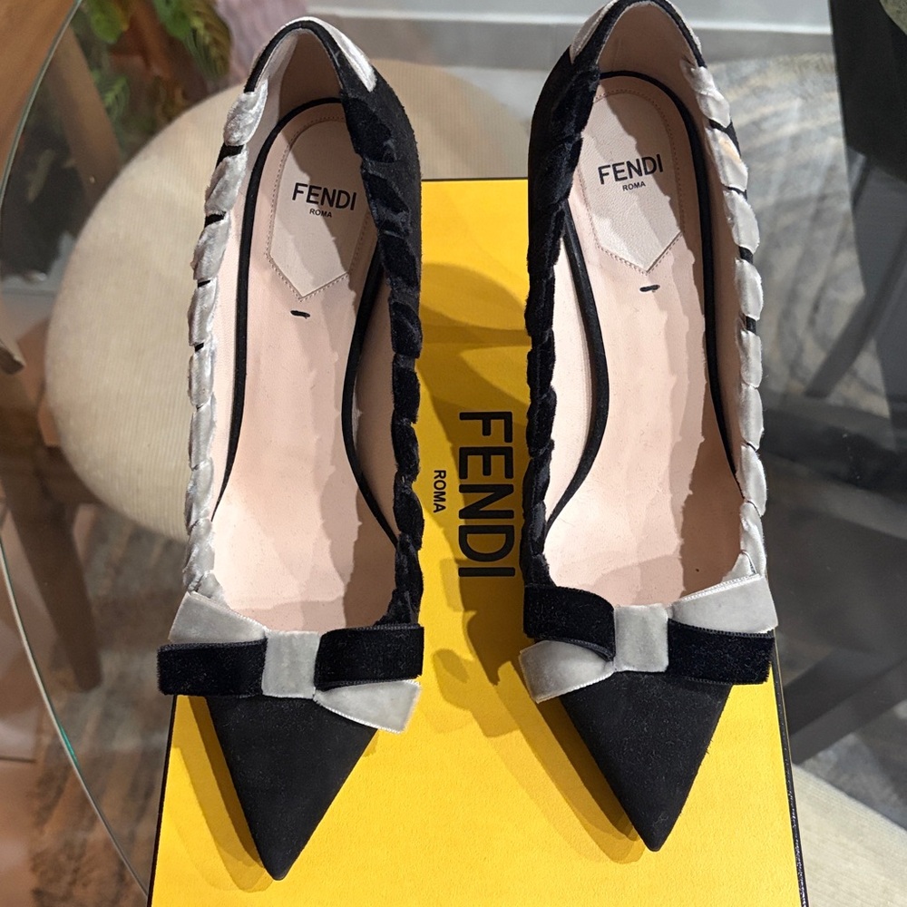 Fendi Black and Gray Velvet EUC Heels